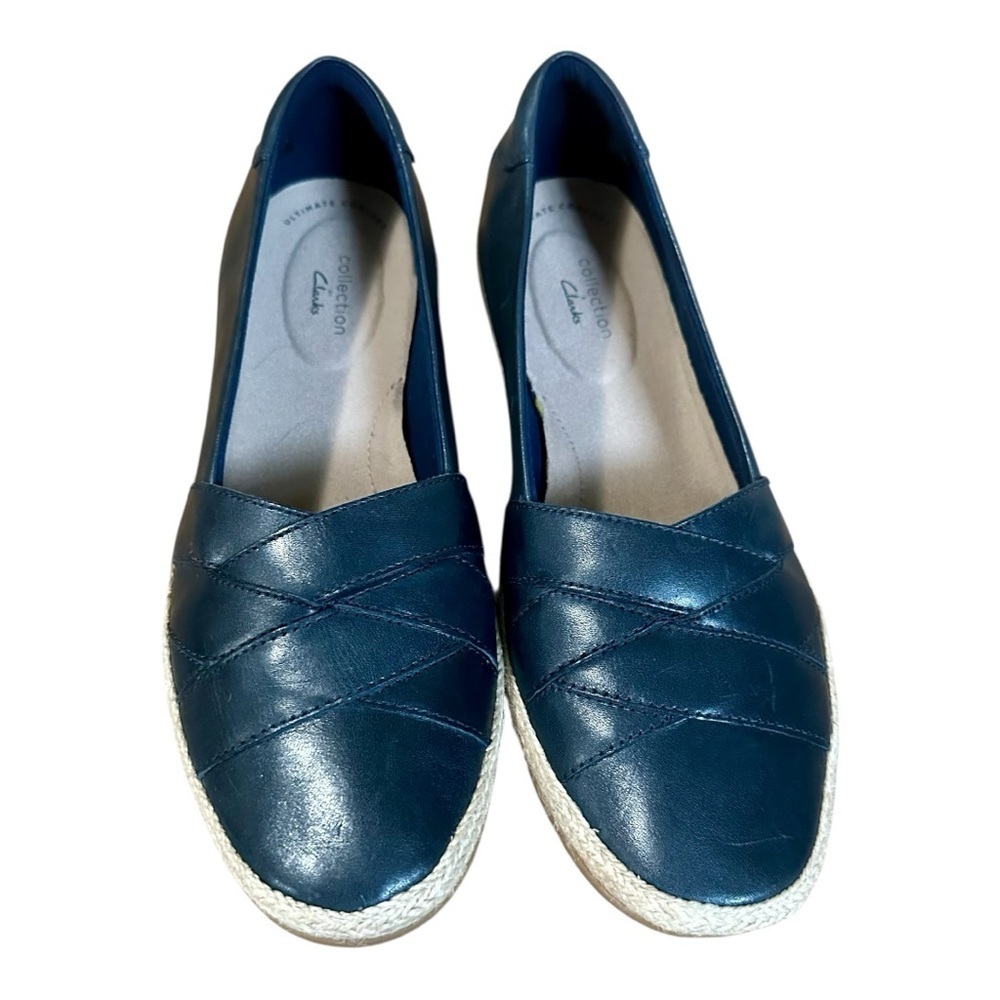 Clarks Woman’s Blue Flats Shoes Pleated Design Size 10